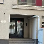 Cosy Studio Near Mall Plaza