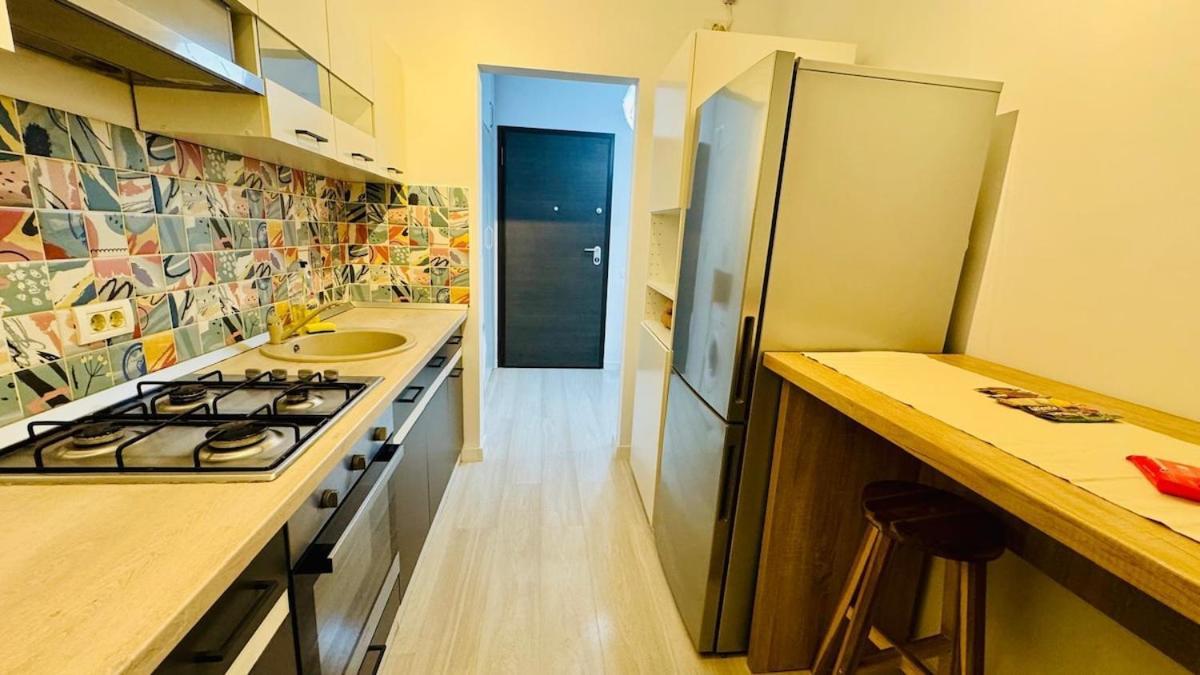 Apartament Cosy Near Mall Plaza