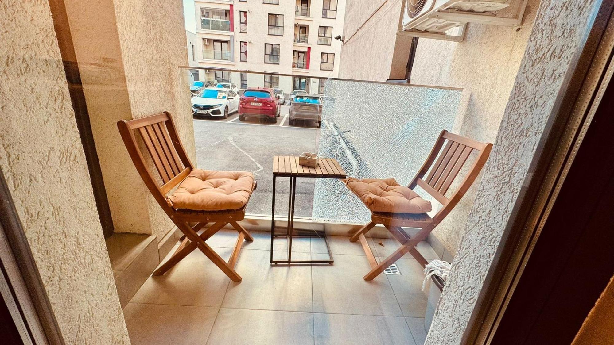 Apartament Cosy Near Mall Plaza